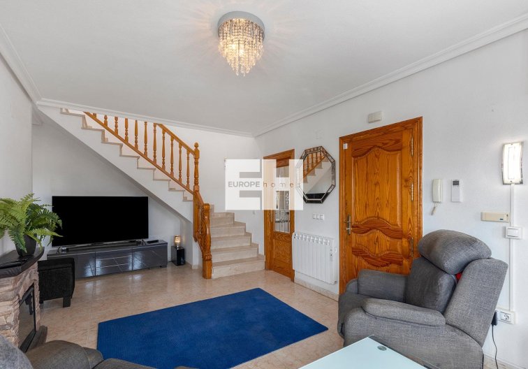 Segunda mano - villa - Torrevieja - Los Balcones - Los Altos Del Edén