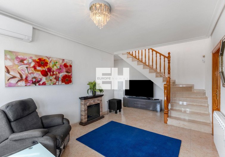 Segunda mano - villa - Torrevieja - Los Balcones - Los Altos Del Edén