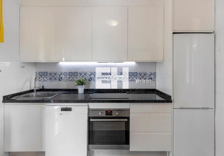 Segunda mano - villa - Torrevieja - Los Balcones - Los Altos Del Edén