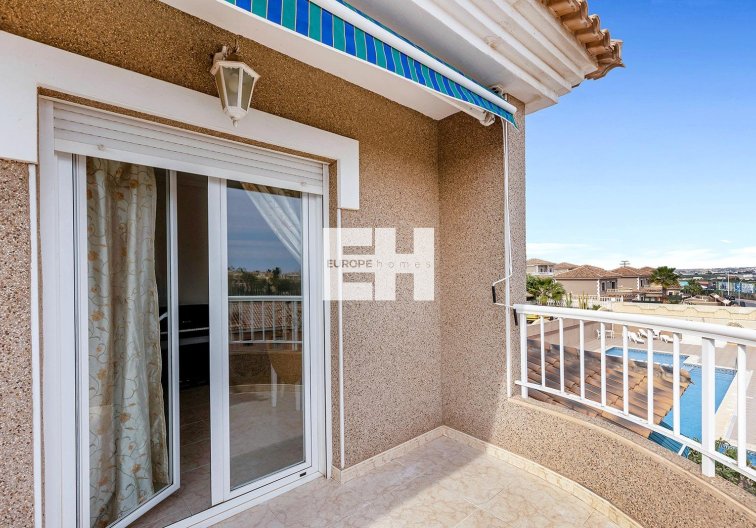 Segunda mano - villa - Torrevieja - Los Balcones - Los Altos Del Edén