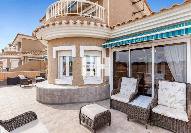 Segunda mano - villa - Torrevieja - Los Balcones - Los Altos Del Edén