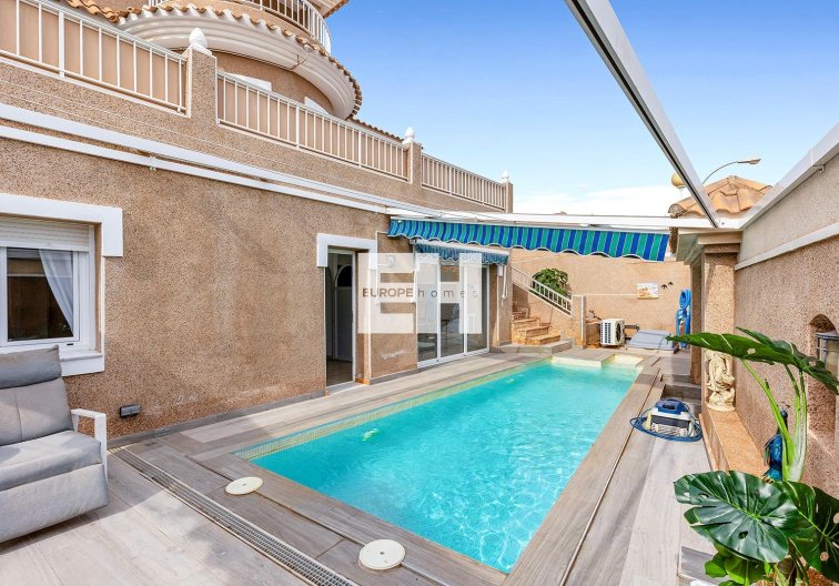 Segunda mano - villa - Torrevieja - Los Balcones - Los Altos Del Edén