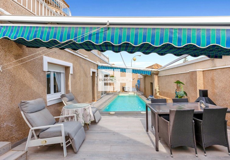 Segunda mano - villa - Torrevieja - Los Balcones - Los Altos Del Edén