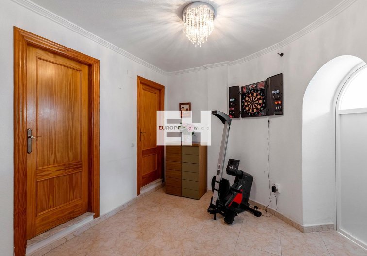 Segunda mano - villa - Torrevieja - Los Balcones - Los Altos Del Edén