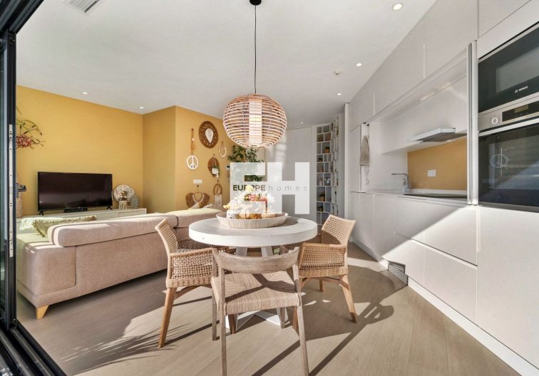 Segunda mano - Apartamento  - Orihuela - Las Colinas Golf