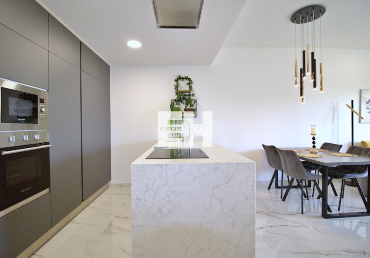 Resale - Apartment - Orihuela Costa - Punta Prima