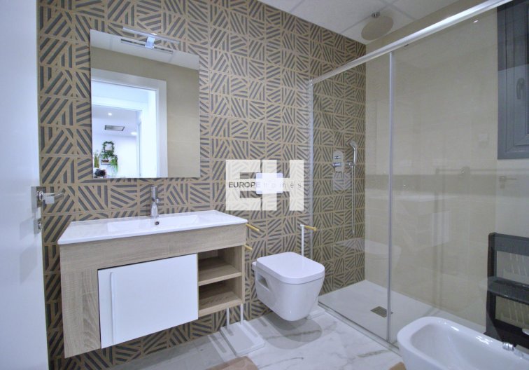 Resale - Apartment - Orihuela Costa - Punta Prima