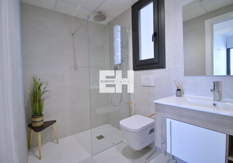 Resale - Apartment - Orihuela Costa - Punta Prima