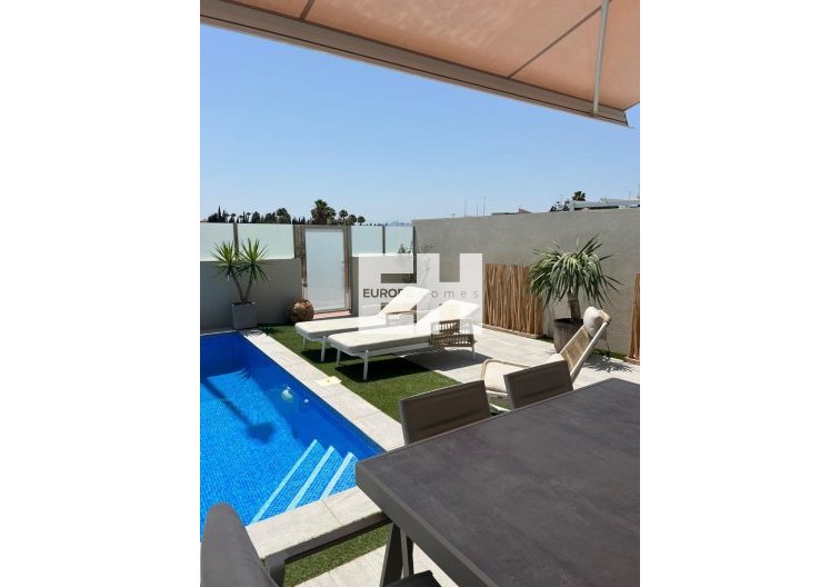 Segunda mano - villa - Daya Vieja - Costa Blanca