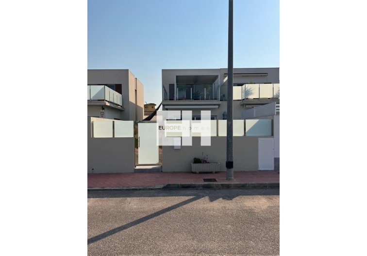 Segunda mano - villa - Daya Vieja - Costa Blanca