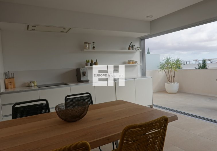 Segunda mano - Apartment Penthouse - Torrevieja - Los Balcones 