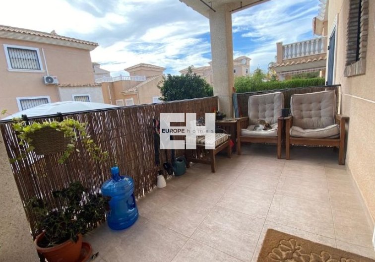 Resale - villa - Orihuela Costa - Costa Blanca