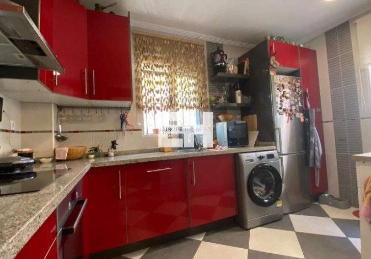 Resale - villa - Orihuela Costa - Costa Blanca