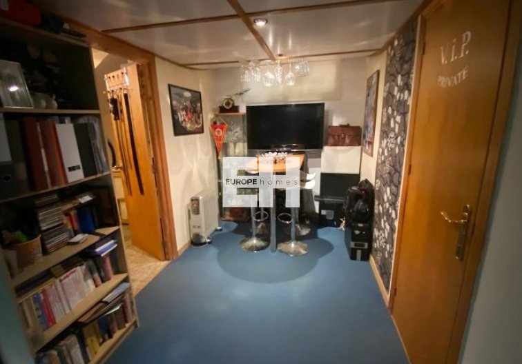 Resale - villa - Orihuela Costa - Costa Blanca