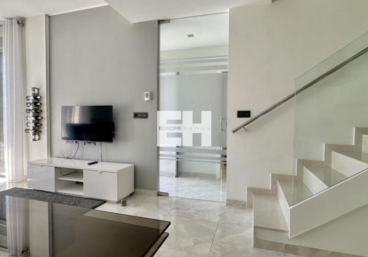 Segunda mano - villa - Orihuela Costa - Lomas De Cabo Roig-los Dolses