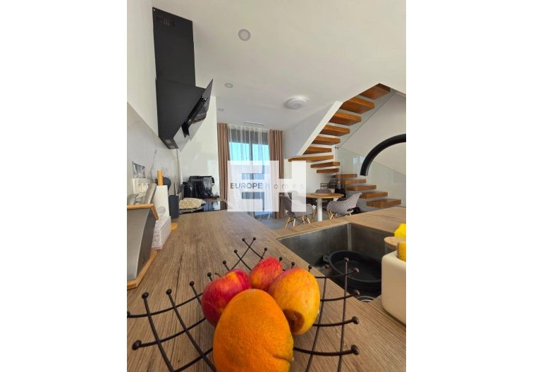 Segunda mano - villa - Benijofar