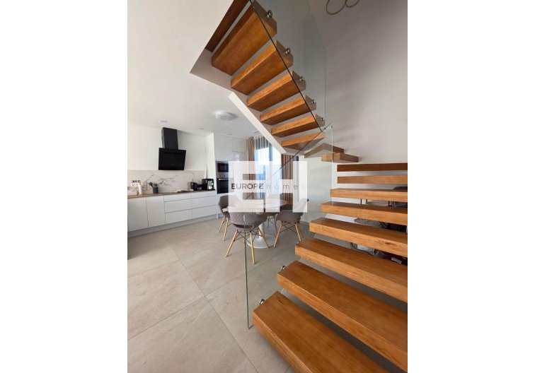 Segunda mano - villa - Benijofar