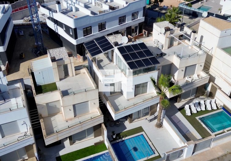 Segunda mano - villa - Orihuela Costa - Costa Blanca