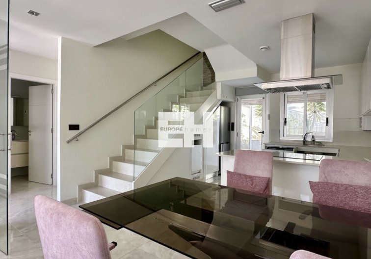 Segunda mano - villa - Orihuela Costa - Costa Blanca