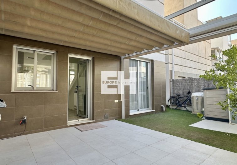 Segunda mano - villa - Orihuela Costa - Costa Blanca