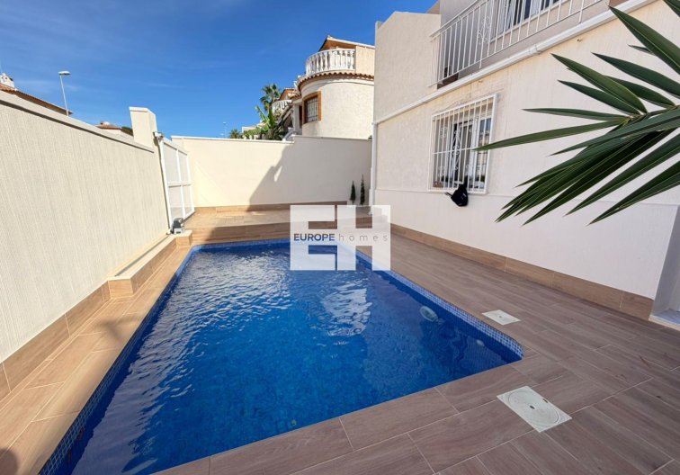 Segunda mano - Semi Detached - Torrevieja - Cabo Cervera