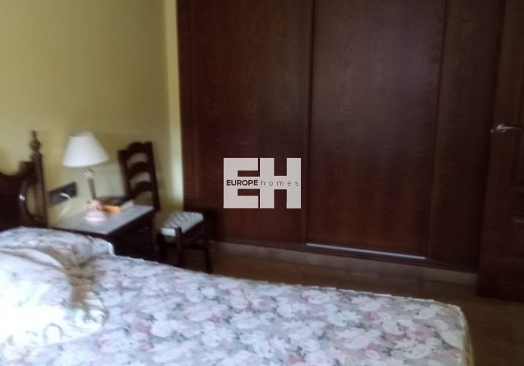 Resale - villa - Pilar de la Horadada - Costa Blanca