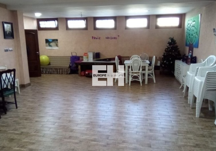 Resale - villa - Pilar de la Horadada - Costa Blanca