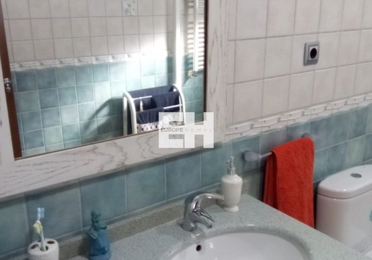 Resale - villa - Pilar de la Horadada - Costa Blanca