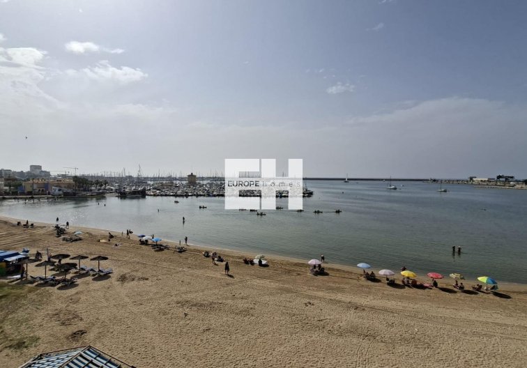 Resale - Apartment - Torrevieja - Acequion