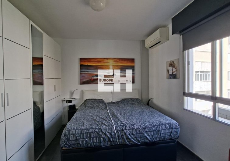 Resale - Apartment - Torrevieja - Acequion