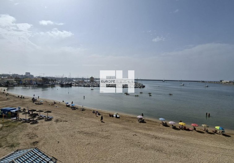 Resale - Apartment - Torrevieja - Acequion
