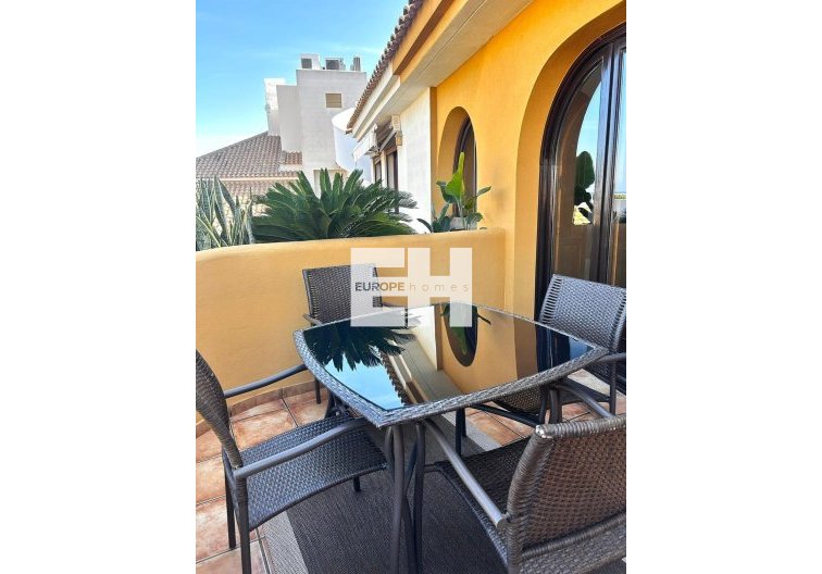 Resale - Apartment - Torrevieja - Punta Prima