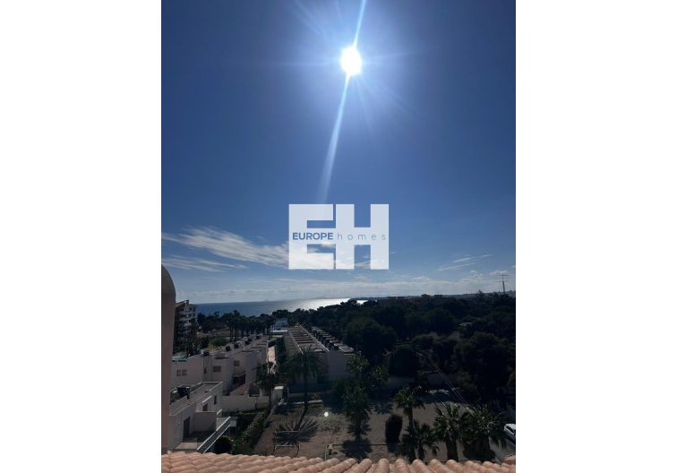 Resale - Apartment - Torrevieja - Punta Prima