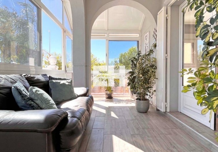 Segunda mano - villa - Orihuela Costa - Costa Blanca