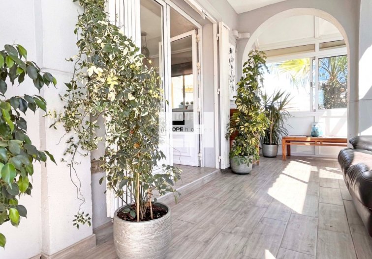 Segunda mano - villa - Orihuela Costa - Costa Blanca