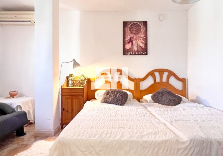 Segunda mano - villa - Orihuela Costa - Costa Blanca