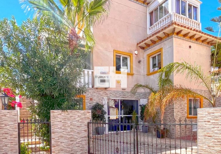 Segunda mano - villa - Orihuela Costa - Costa Blanca