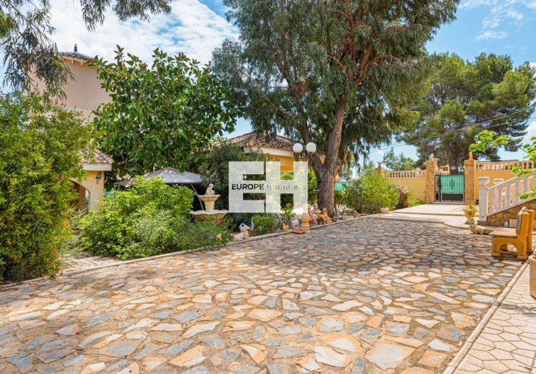 Segunda mano - villa - Jacarilla - Inland