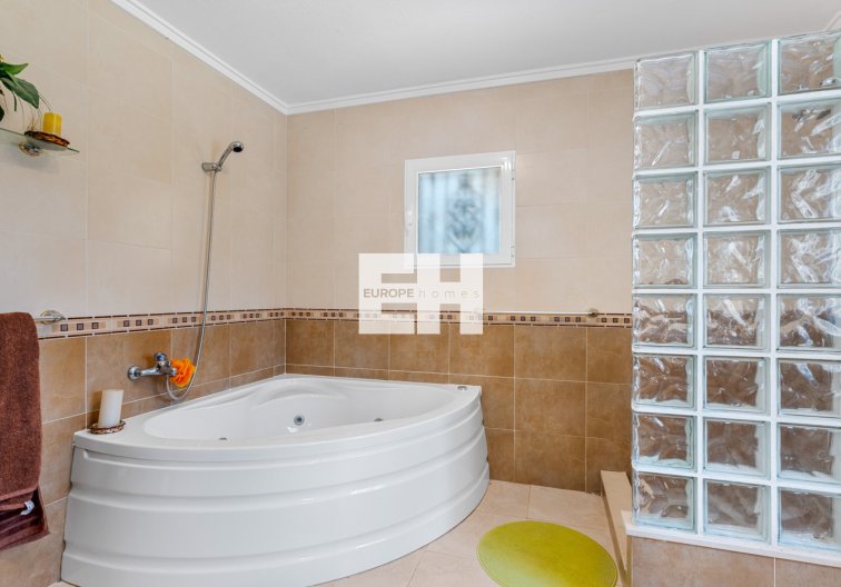 Segunda mano - villa - Jacarilla - Inland