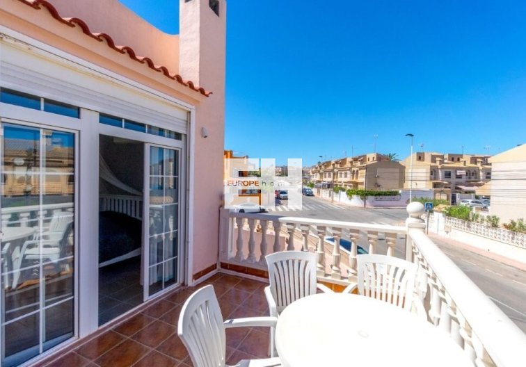 Segunda mano - town house - Torrevieja - Los Frutales/ La Rosaleda