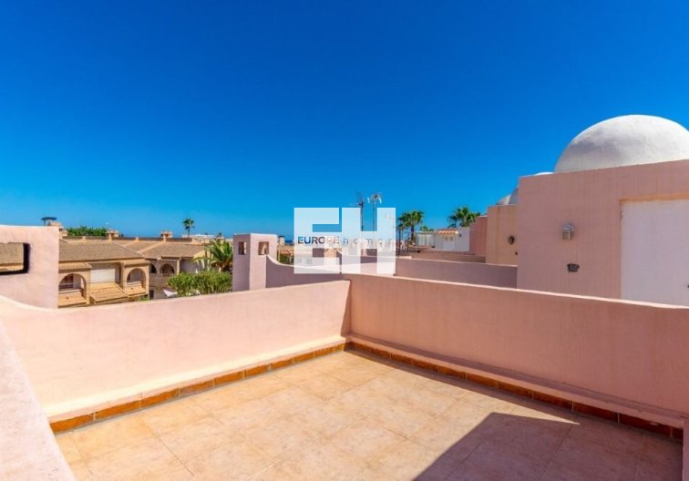 Segunda mano - town house - Torrevieja - Los Frutales/ La Rosaleda