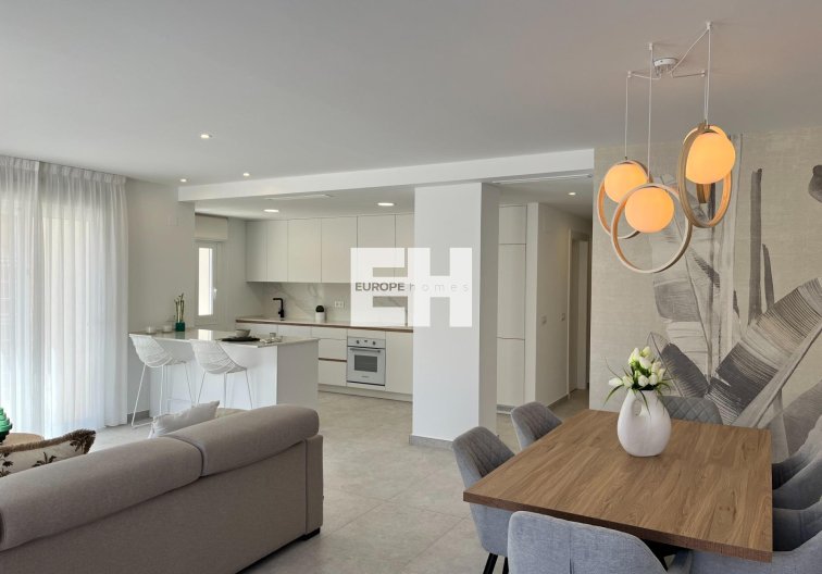 Segunda mano - Apartamento  - Torrevieja - Aguas Nuevas