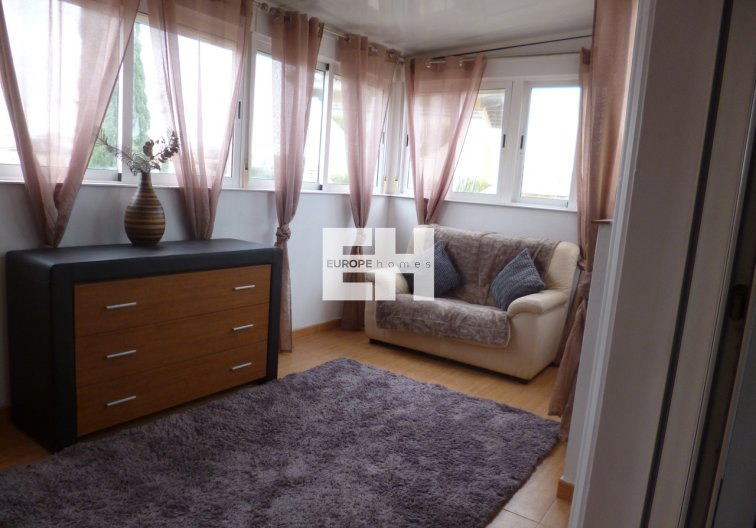 Segunda mano - villa - Playa Flamenca - Costa Blanca