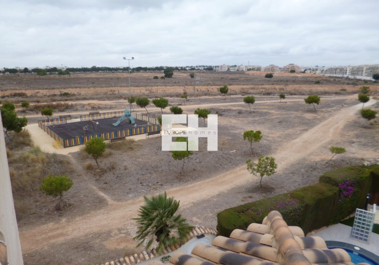 Segunda mano - villa - Playa Flamenca - Costa Blanca