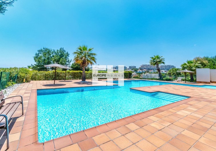 Revente - villa - Orihuela - Las Colinas Golf