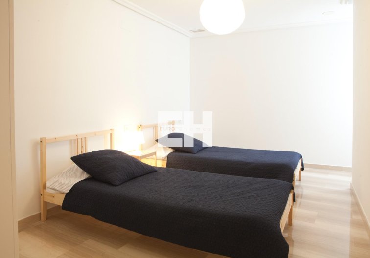 Segunda mano - Apartamento  - Santa Pola - Centro