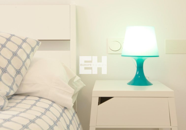 Segunda mano - Apartamento  - Santa Pola - Centro