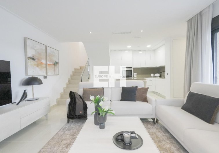 Herverkoop - villa - Dolores