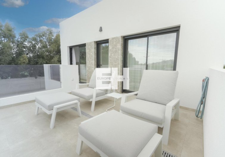 Herverkoop - villa - Dolores