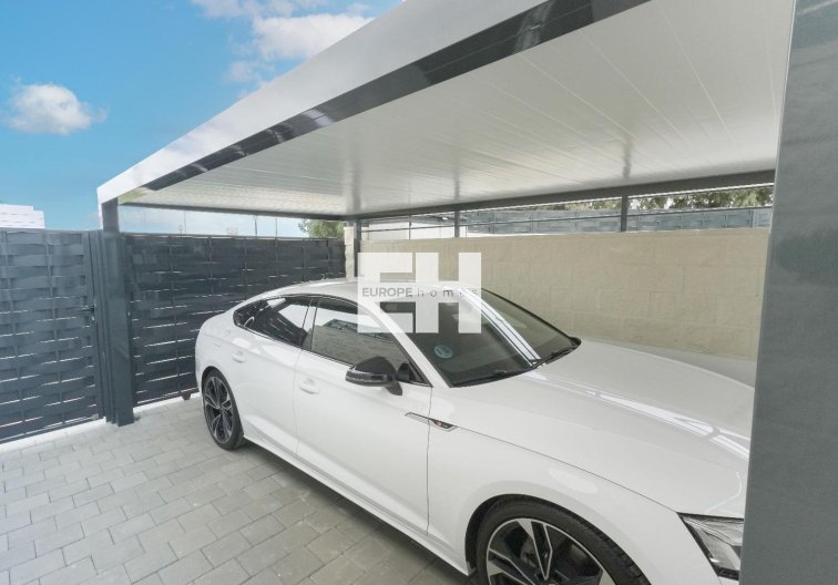 Herverkoop - villa - Dolores